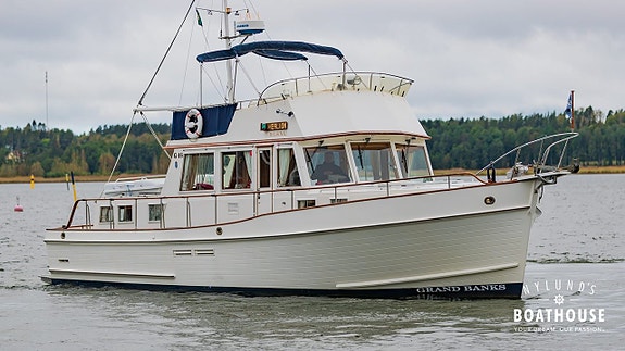 Grand Banks 46 Classic | 2x Caterpillar 3208T 25 of 30