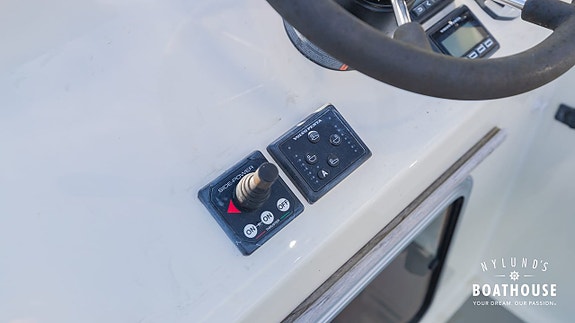 Targa 30.1 | Volvo Penta D6-400 26 of 30