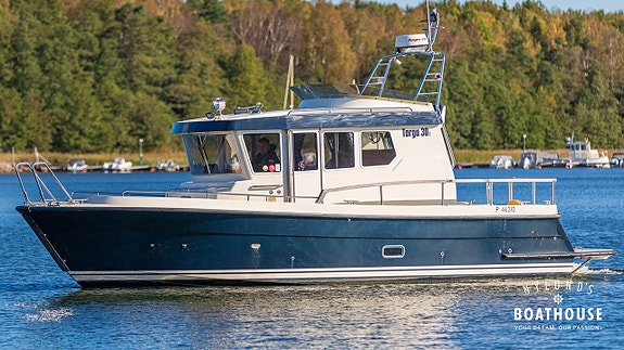Targa 30.1 | Volvo Penta D6-400 11 of 30