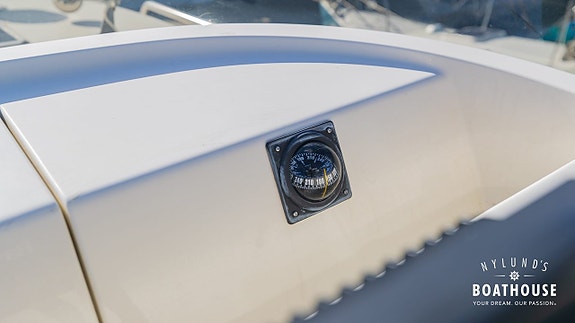 Targa 30.1 | Volvo Penta D6-400 28 of 30