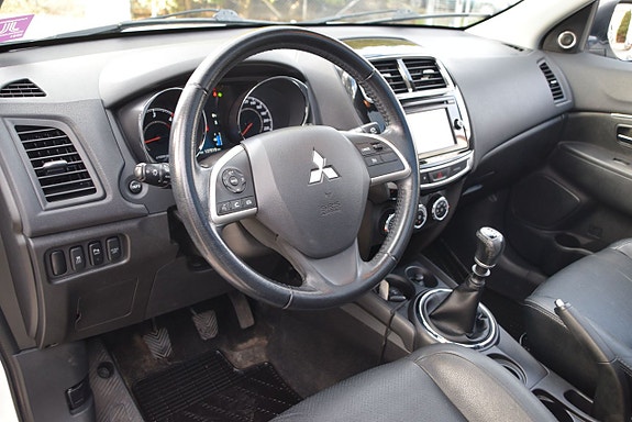 Mitsubishi ASX 17 of 23