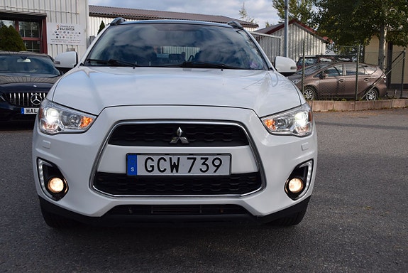 Mitsubishi ASX 2 of 23