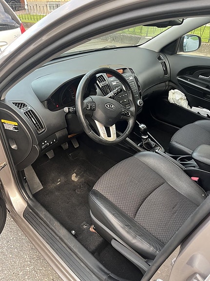 Kia Ceed 8 of 11