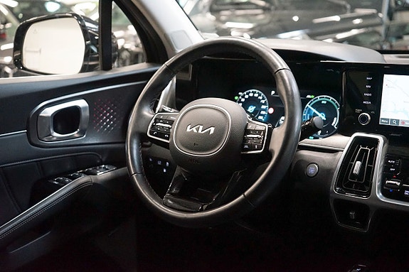 Kia Sorento 15 of 25