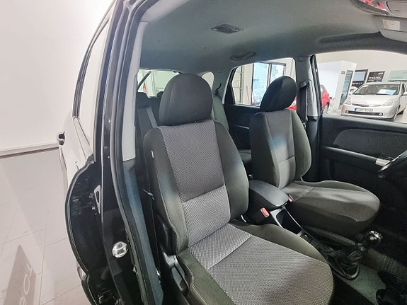 Kia Sportage 17 of 22