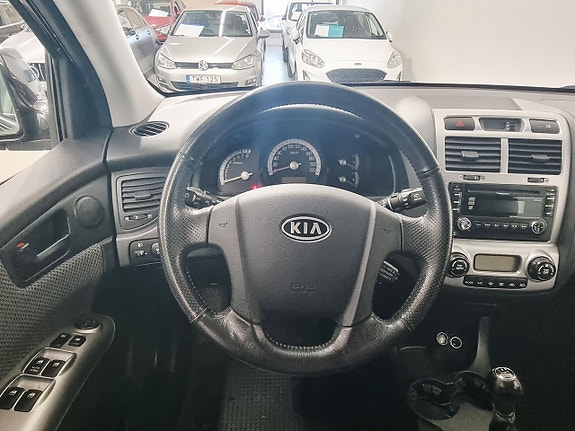 Kia Sportage 10 of 22