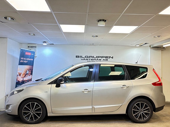 Renault Grand Scenic III 5 of 5