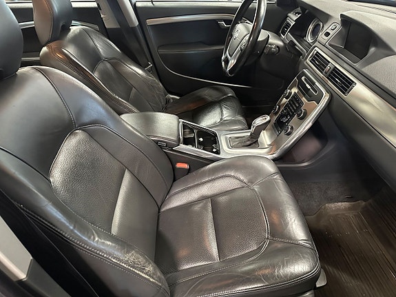 Volvo S80 8 of 16