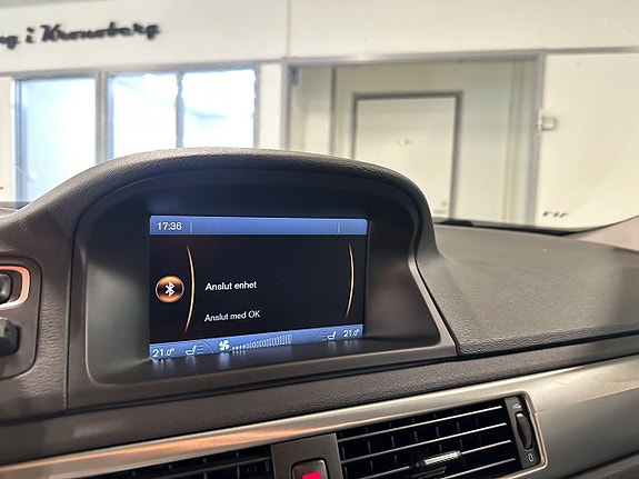 Volvo S80 13 of 16