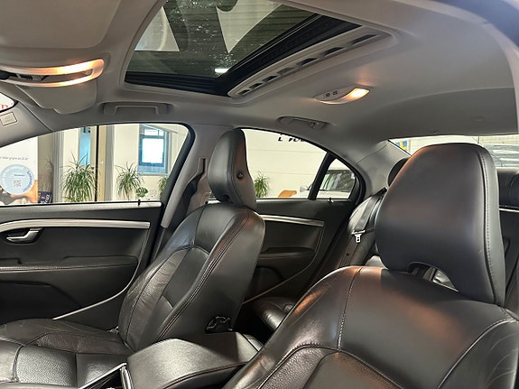 Volvo S80 10 of 16