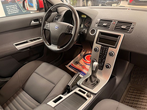 Volvo V50 13 of 16