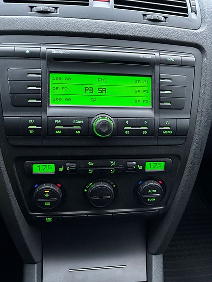 Skoda Octavia 14 of 27
