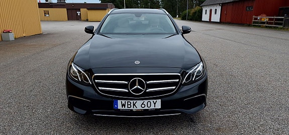 Mercedes-Benz E200 d 12 of 26