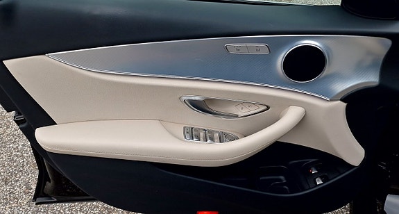 Mercedes-Benz E200 d 23 of 26