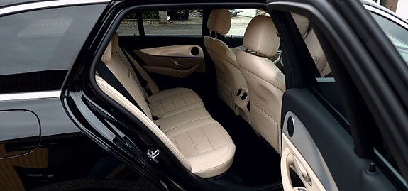 Mercedes-Benz E200 d 9 of 26