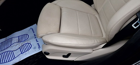Mercedes-Benz E200 d 22 of 26