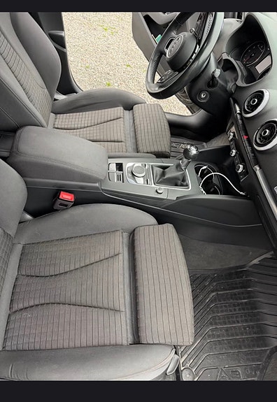 Audi A3 4 of 6