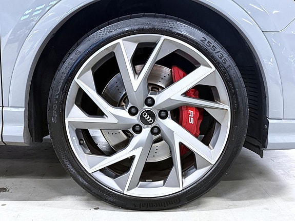 Audi RSQ3 20 of 21