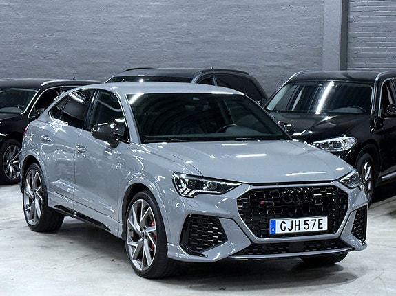 Audi RSQ3 2 of 5