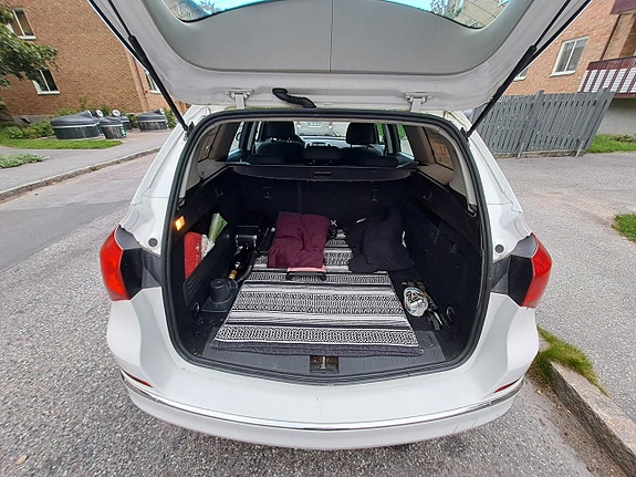 Opel Astra 4 of 5