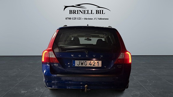 Volvo V70 9 of 9