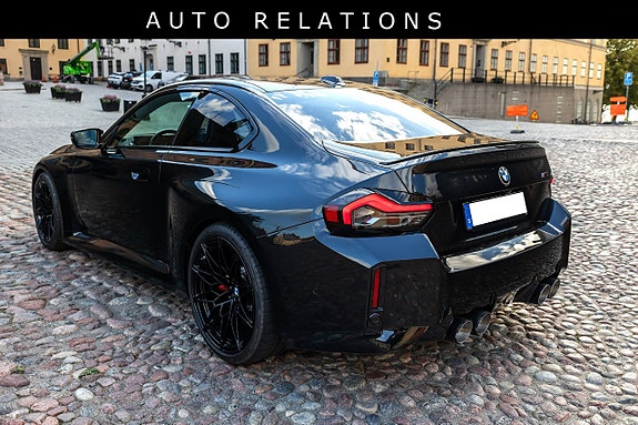BMW M2 2 of 5