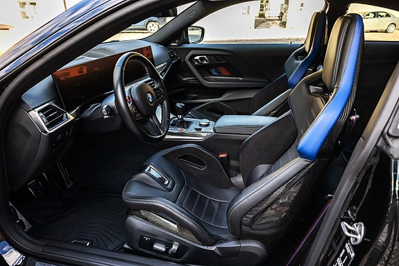 BMW M2 3 of 5