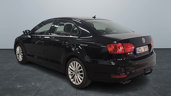 Volkswagen Jetta 7 of 8