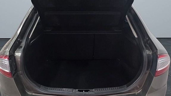Ford Mondeo 7 of 13