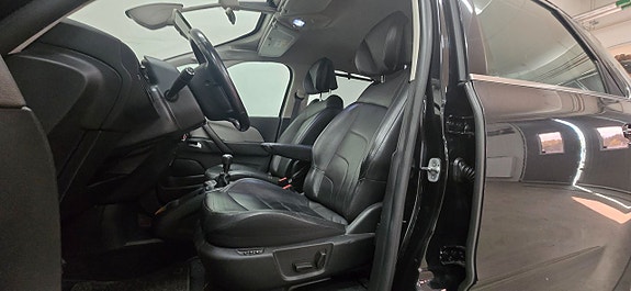 Citroen C4 Picasso 14 of 14