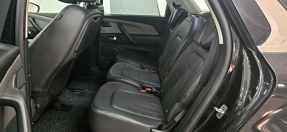 Citroen C4 Picasso 8 of 14