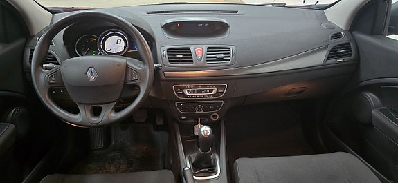 Renault Megane III 5 of 9
