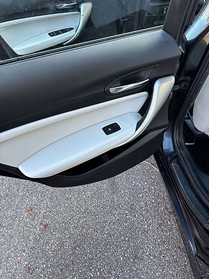 BMW 118d 12 of 22