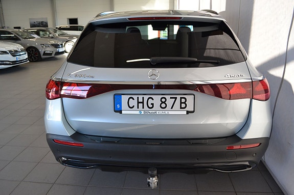 Mercedes-Benz E300 de 9 of 13