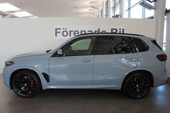BMW X5 3 of 14