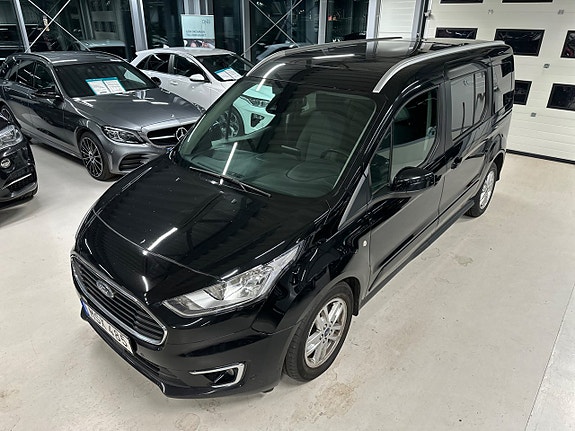 Ford Connect Tourneo 29 of 29
