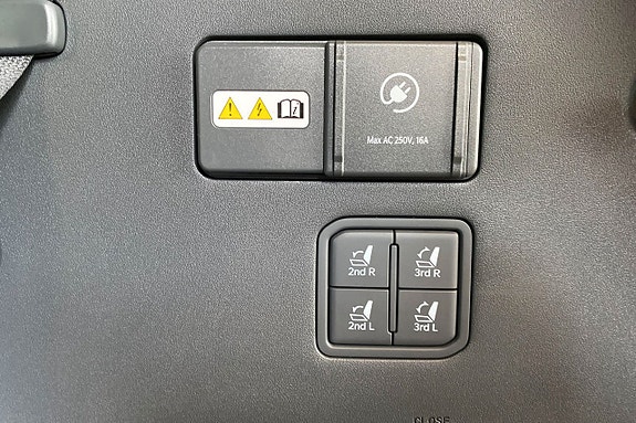 Kia EV9 18 of 29