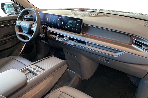Kia EV9 14 of 28