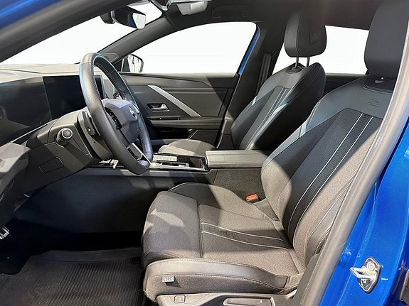 Opel Astra 4 of 5