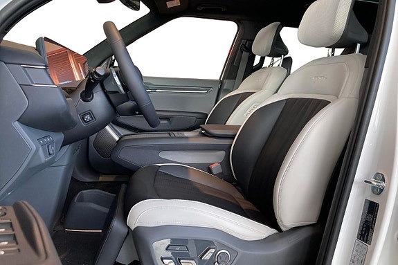 Kia EV9 13 of 26