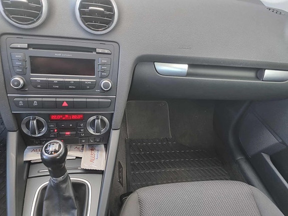 Audi A3 4 of 8