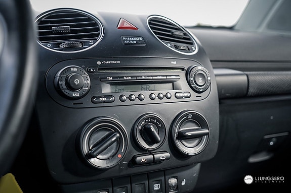 Volkswagen Beetle 8 of 9