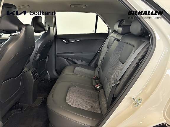 Kia Niro 10 of 17