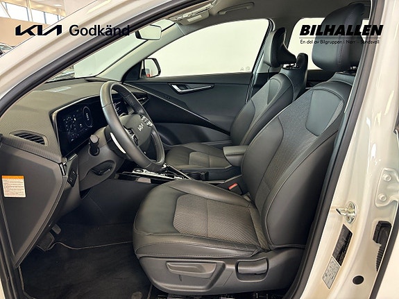 Kia Niro 9 of 17