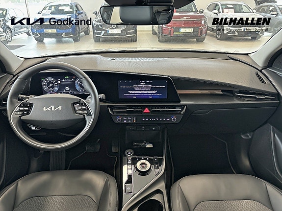Kia Niro 8 of 17