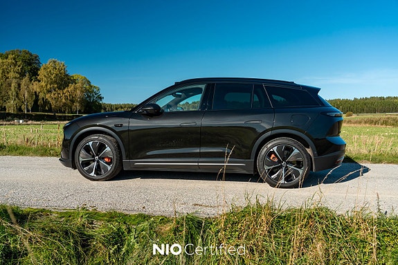 NIO EL6 3 of 22