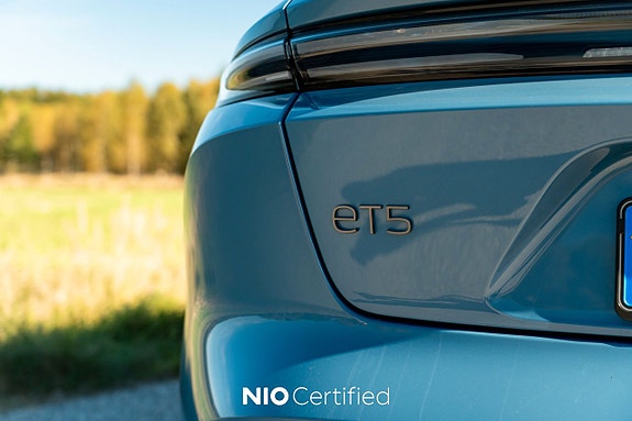 NIO ET5 18 of 20