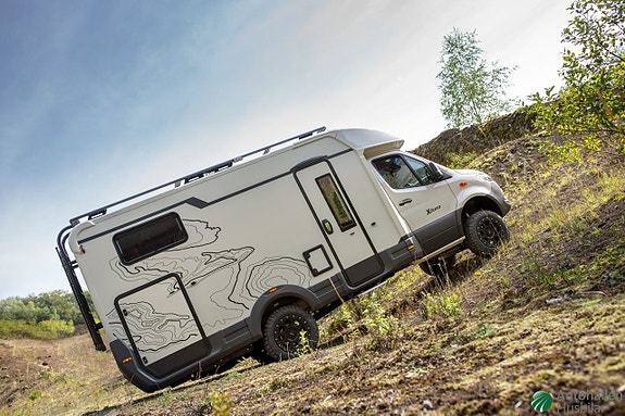 Eura Mobil XTURA 686 EF *Inkommande beställningsbil* 3 of 9