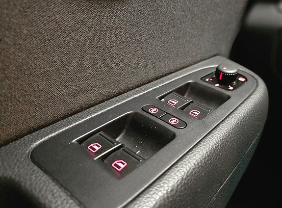 Volkswagen Sharan 24 of 27