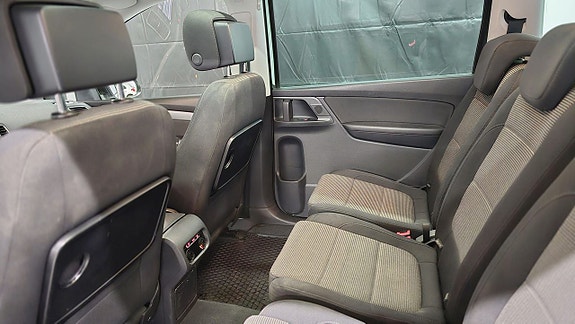 Volkswagen Sharan 11 of 27